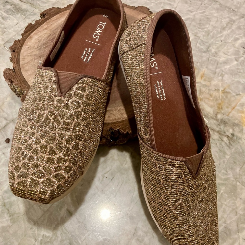 TOMS Light-Weigh Leopard Slip-On with Gold Accents